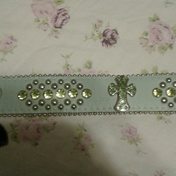 Belt - Picture 2 of 4